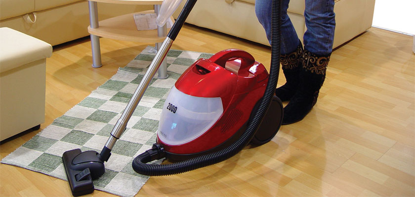 Vacuum Cleaning Rug - FreeImages.com/Muris Kuloglija Kula | Select Home Warranty