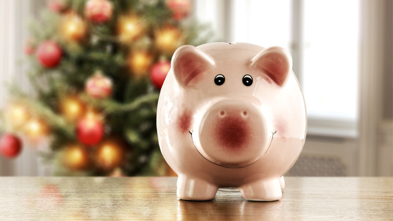 3 Ways To Save Money And Cut Costs Around The Home For The Holidays